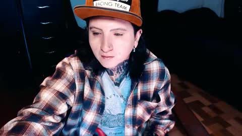 Snapshot of ftmblueyes chatting on 10-16-25, 11:22 HEHIM online show from 10-16-25, 11:22