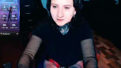 Snapshot of ftmblueyes chatting on 10-17-25, 11:24 HEHIM online show from 10-17-25, 11:24