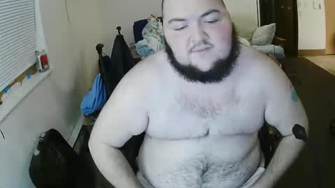 Snapshot of ftmboyholes69 chatting on 11-25-25, 05:51 Mark online show from 11-25-25, 05:51