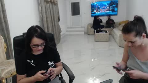 Angelique online show from 12-01-24, 04:29