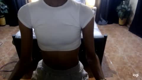 Snapshot of fuckerhunterx chatting on 10-27-25, 11:25 fuckerhunterx online show from 10-27-25, 11:25