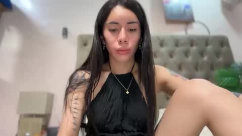 Snapshot of fuckgirl4you chatting on 04-11-26, 01:43 khalifa online show from 04-11-26, 01:43