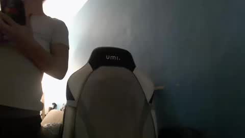 Snapshot of fuckhard4you chatting on 09-22-25, 07:16 La online show from 09-22-25, 07:16