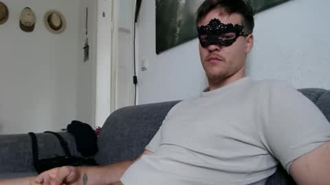 fuckordie1312 online show from 06-04-26, 07:47