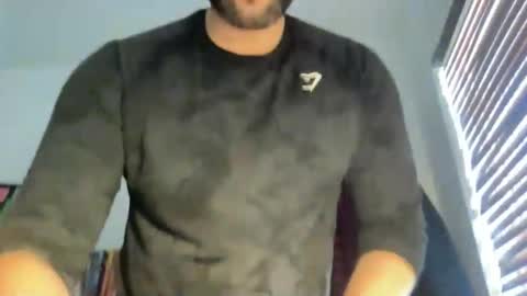 Muscle Bear Jock in Training online show from 03-29-26, 07:58