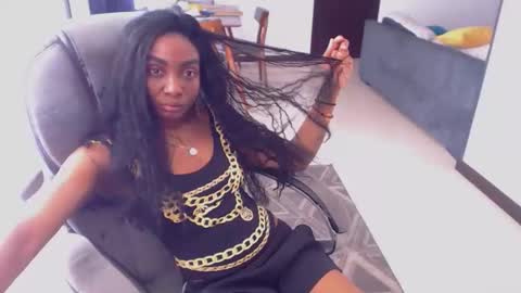 Snapshot of fuegosecreto chatting on 12-21-25, 07:21 FuegoSecreto online show from 12-21-25, 07:21