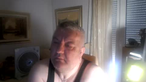 Snapshot of fukingcrazy chatting on 06-14-26, 06:48 fukingcrazy online show from 06-14-26, 06:48