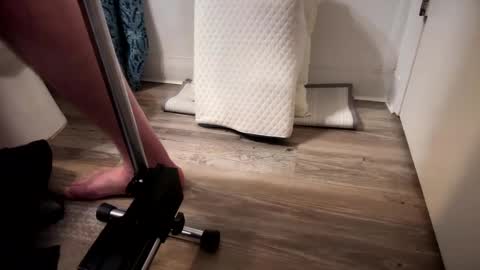 Snapshot of fukmyass247 chatting on 09-12-25, 12:27 fukmyass247 online show from 09-12-25, 12:27