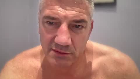Snapshot of fullback_15 chatting on 06-06-26, 11:04 fullback_15 online show from 06-06-26, 11:04