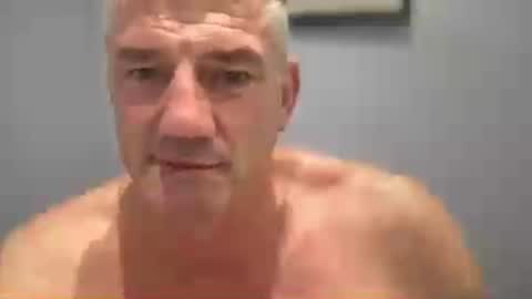 Snapshot of fullback_15 chatting on 07-08-26, 05:06 fullback_15 online show from 07-08-26, 05:06