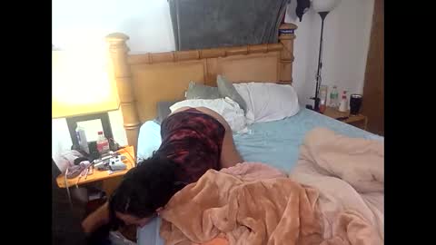 Astrid online show from 04-24-26, 03:20