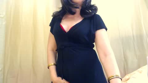 Snapshot of fun4tips chatting on 02-06-25, 07:29 Fun4Tips online show from 02-06-25, 07:29