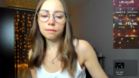 Snapshot of fun__nd__bun chatting on 12-20-25, 02:07 fun__nd__bun online show from 12-20-25, 02:07