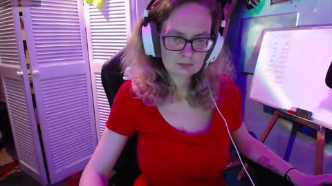 Princess Nellie  Captain Simon online show from 09-19-25, 06:19