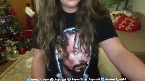 Snapshot of funcamkw chatting on 12-18-24, 11:19 Thank you for visiting I hope you had fun 3 online show from 12-18-24, 11:19