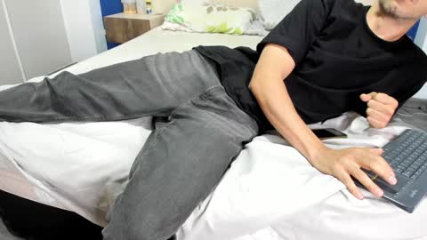 Snapshot of funcouple1985 chatting on 12-28-24, 07:54 Sammygirl tommy guy friends with benefits online show from 12-28-24, 07:54