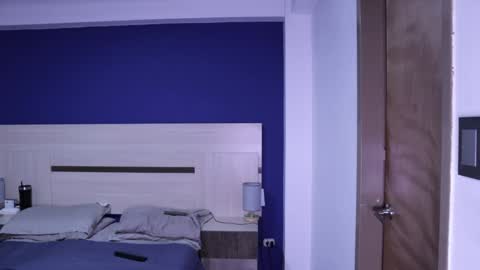 Snapshot of funcouple1985 chatting on 10-30-25, 07:36 Sammygirl tommy guy friends with benefits online show from 10-30-25, 07:36