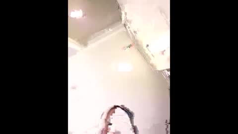 Daniel kim online show from 11-07-25, 05:40