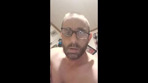 Snapshot of funinbed607918 chatting on 03-09-26, 02:21 funinbed607918 online show from 03-09-26, 02:21