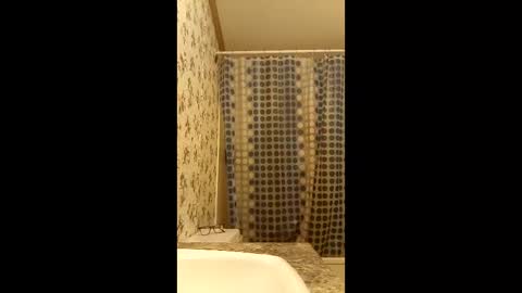 Snapshot of funinbed607918 chatting on 05-22-26, 05:14 funinbed607918 online show from 05-22-26, 05:14