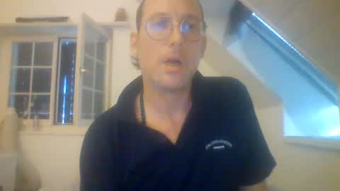 Snapshot of funneltunnel chatting on 07-15-26, 04:45 funneltunnel online show from 07-15-26, 04:45