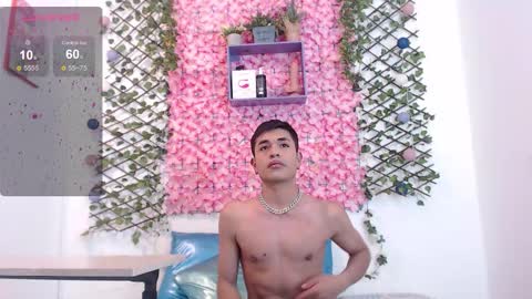 Snapshot of funny_and_horny chatting on 10-30-25, 05:09 funny_and_horny online show from 10-30-25, 05:09