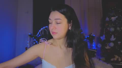 Tiffany online show from 01-08-26, 01:41