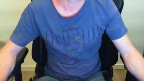 YWhiteNiceMan online show from 05-22-26, 08:25