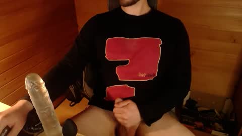 Snapshot of funtimezwitherik chatting on 11-18-25, 04:11 Erik online show from 11-18-25, 04:11