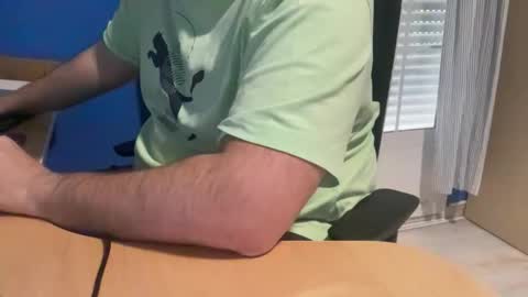 fuzitzu2 online show from 04-20-26, 07:00