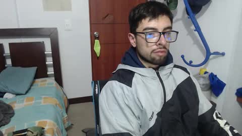 andrew online show from 09-23-25, 03:42