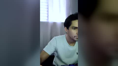 fzixxx8888 online show from 07-03-26, 11:11