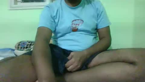Snapshot of g0lu_ chatting on 01-29-25, 07:22 Nunnu online show from 01-29-25, 07:22
