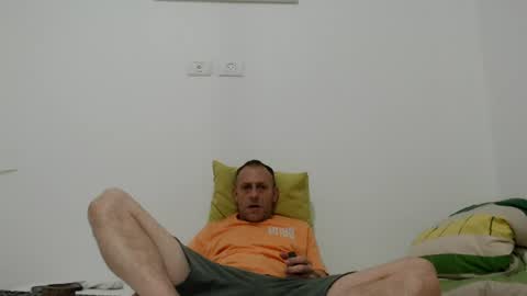 Snapshot of g10303 chatting on 07-02-26, 11:00 g103031910303 online show from 07-02-26, 11:00