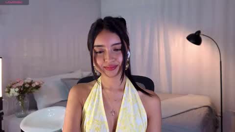 Snapshot of gab1_ chatting on 10-14-25, 12:11 Gaby online show from 10-14-25, 12:11