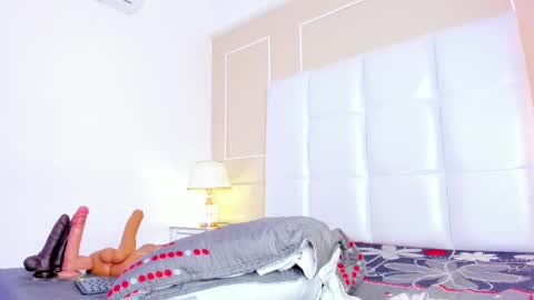 Gabie online show from 02-26-25, 06:00