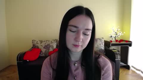 Snapshot of gabby_di chatting on 05-05-26, 09:06 Jaklin online show from 05-05-26, 09:06