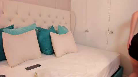 Gabriela online show from 03-06-25, 11:25