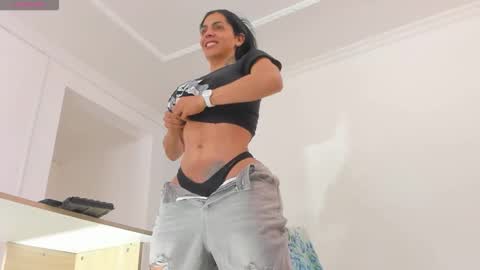 Gabby Grey online show from 12-22-25, 09:45