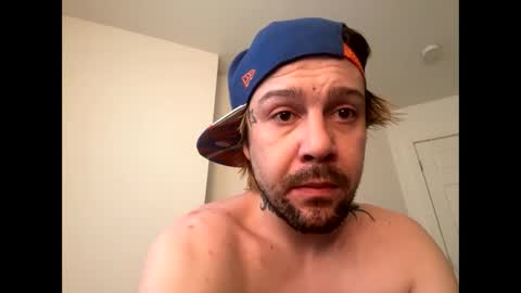 Snapshot of gabethier25 chatting on 02-08-25, 02:38 yeeah online show from 02-08-25, 02:38