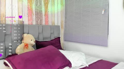 Gabriela  online show from 01-24-25, 03:32