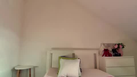 GabiCarter online show from 01-28-25, 10:23