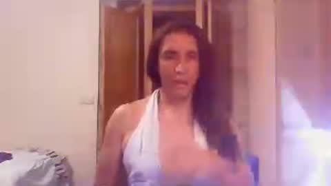 Snapshot of gabitg chatting on 07-16-26, 12:22 Gabi online show from 07-16-26, 12:22