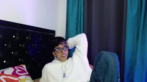 gabriel_x18 online show from 02-18-26, 05:03