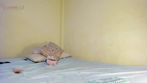 Snapshot of gabriela__bigass chatting on 06-23-26, 01:47 Gabriela altamirano online show from 06-23-26, 01:47