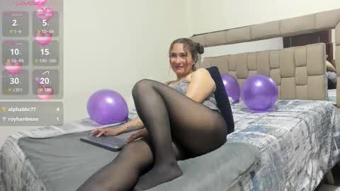 Snapshot of gabriela_ponce chatting on 02-15-26, 01:35 gabriela ponce online show from 02-15-26, 01:35