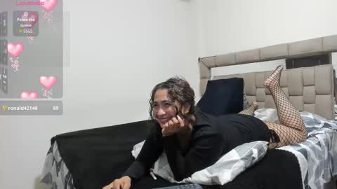 Snapshot of gabriela_ponce chatting on 02-28-26, 02:01 gabriela ponce online show from 02-28-26, 02:01