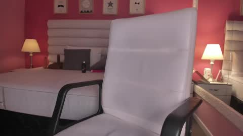 Gabriela salgado online show from 02-20-25, 04:57