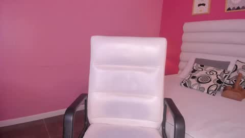 Gabriela salgado online show from 03-05-25, 11:06