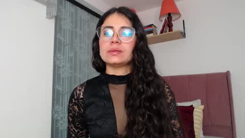 GabrielaRossa online show from 01-20-25, 01:11